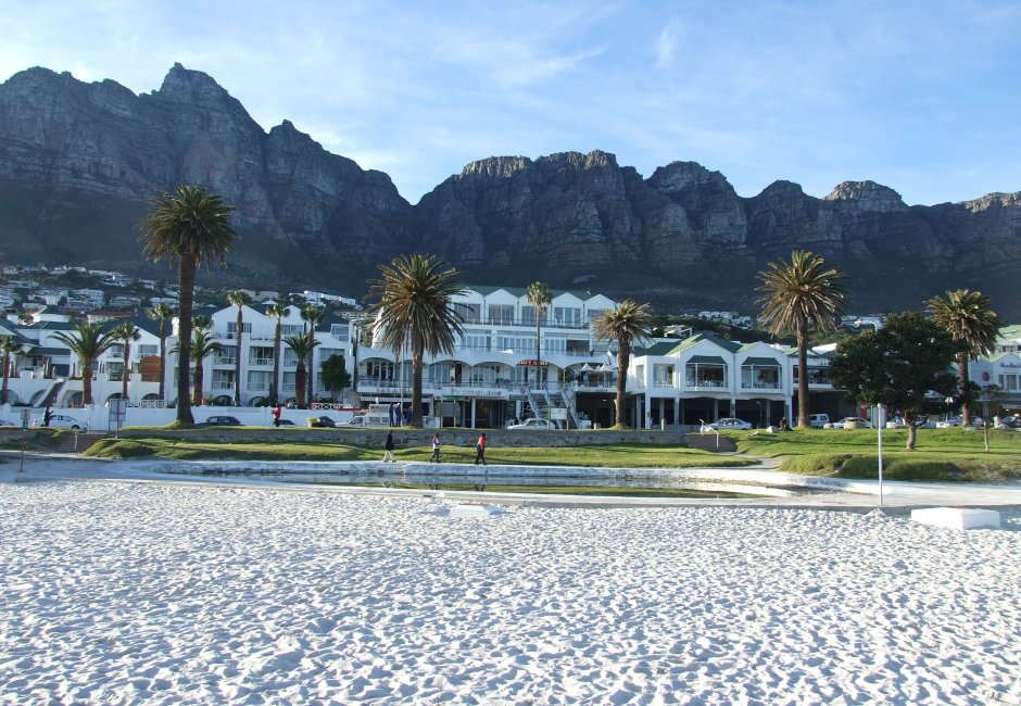 The Options for Shuttle Services from Cape Town Airport to Camps Bay